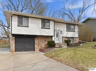 14908 Echo Hills Dr, Omaha, NE 68138