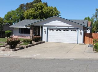 8423 Harbourwood Dr, Orangevale, CA 95662