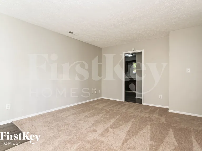 3243 Eastbrooke Ct — Photo 4