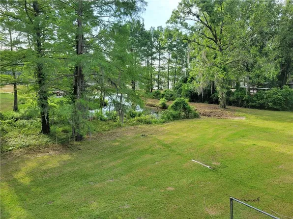 240 Ripple Ln #18, Colfax, LA 71417