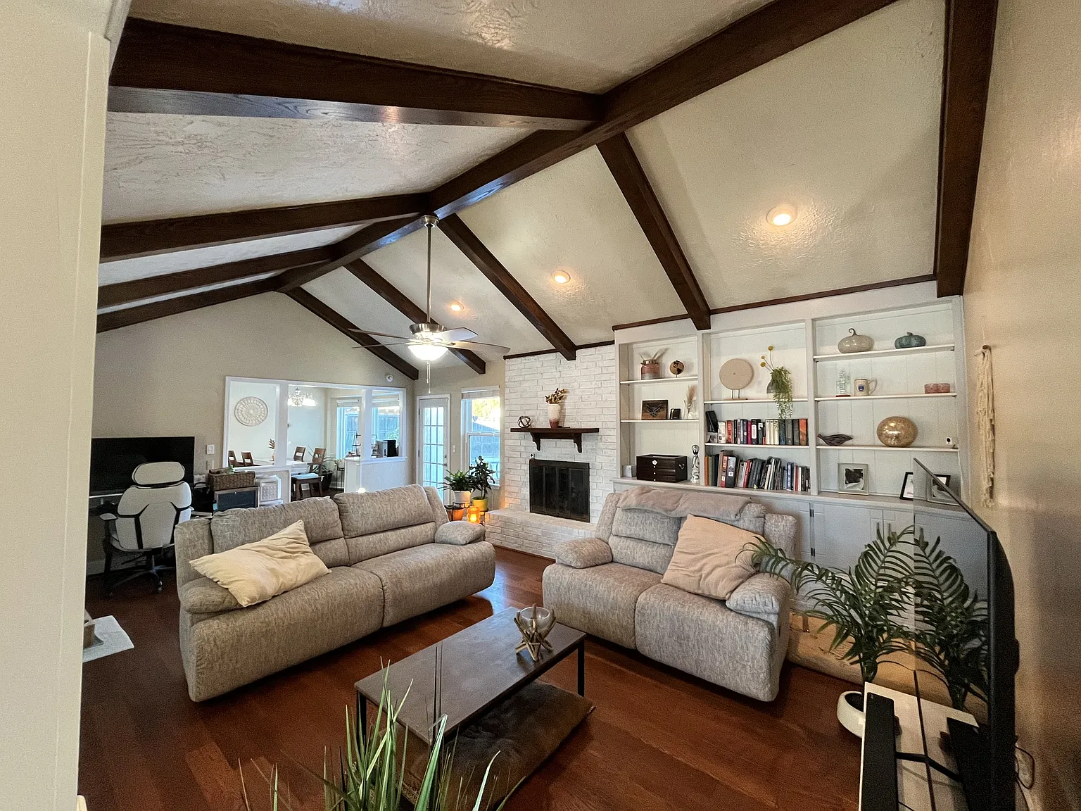 1507 Westwood Road - 1 — Photo 3