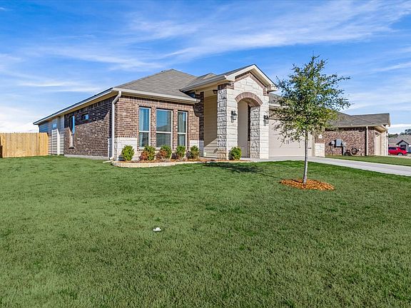 Another view of this beautiful front elevation