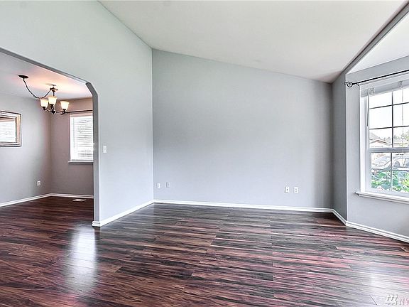 3rd image of 17712 67th Ave E