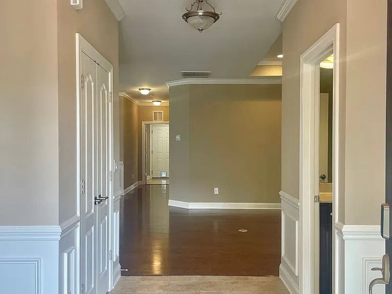 17725 Morehampton Ave — Photo 3
