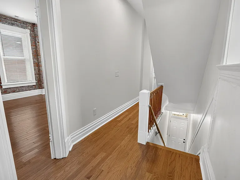 2722 Armand Pl #2F — Photo 29