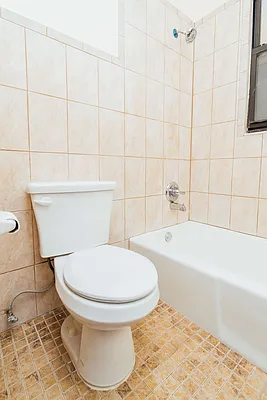 Rented by Nooklyn NYC LLC | media 19