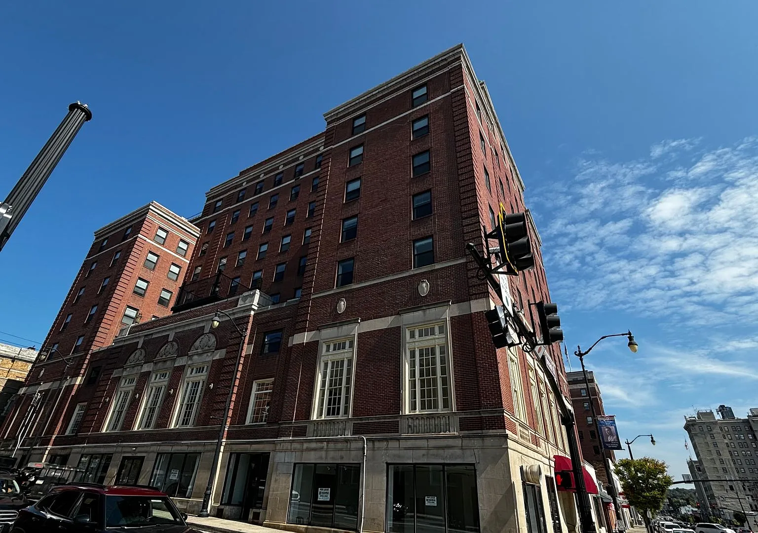 Altamont Apartments — Photo 3