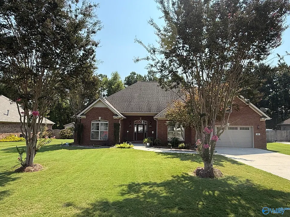41 Derby Dr