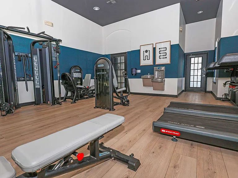 Worthington Point Apartments — Photo 40