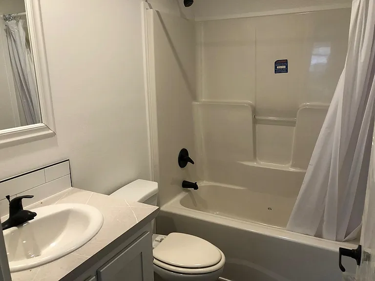 69 Manchester St #4 — Photo 4