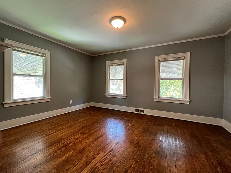 3142 Chicago St — Photo 10