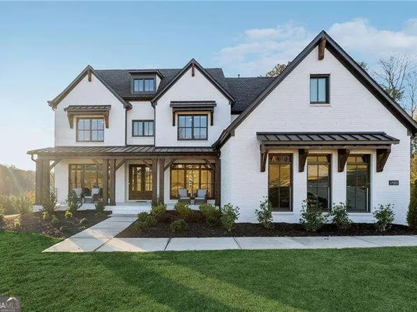17100 River Overlook Dr, Roswell, GA 30075