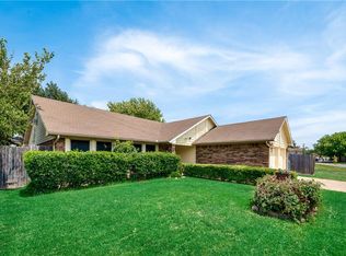 6307 Declaration Dr, Arlington, TX 76002