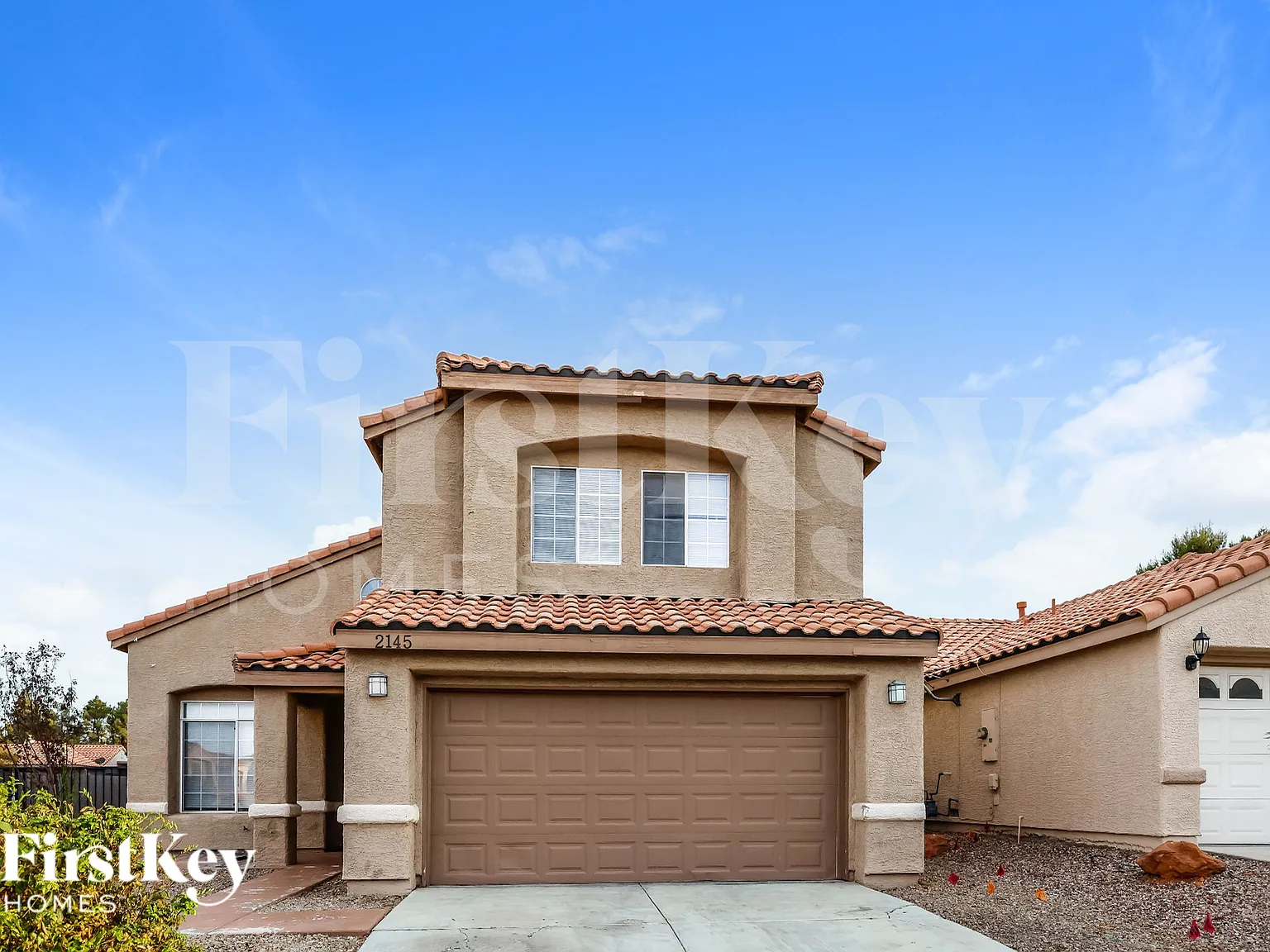 3 bed, 2.5 bath, 1990 sqft, $2,150 — Photo 1