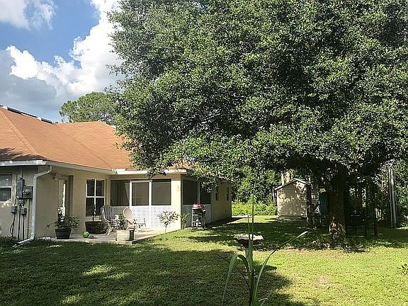 5th image of 3833 Caballero Ave