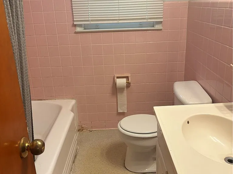 1387 Criswell Rd SE — Photo 5