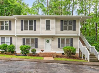 121 Westview Dr APT 49, Carrboro, NC 27510