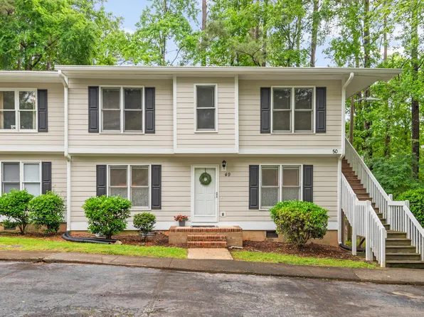 121 Westview Dr APT 49, Carrboro, NC 27510