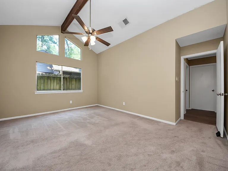 15 Brentwood Oaks Ct — Photo 23