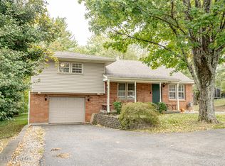 6501 S Watterson Trl, Louisville, KY 40291