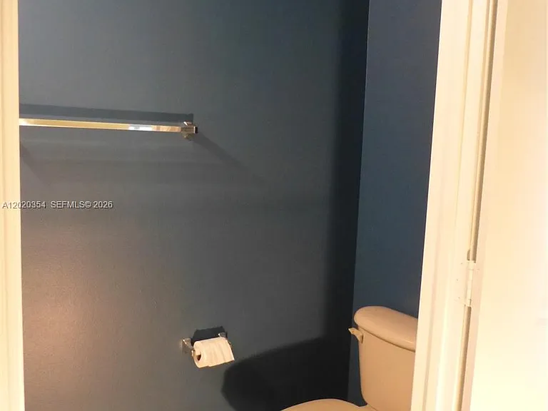 1139 Chenille Cir — Photo 8