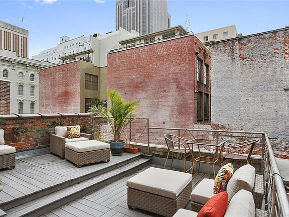5th image of 339 Carondelet St Unit 2F