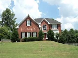 1390 Barrett Place Ln, Lawrenceville, GA 30043