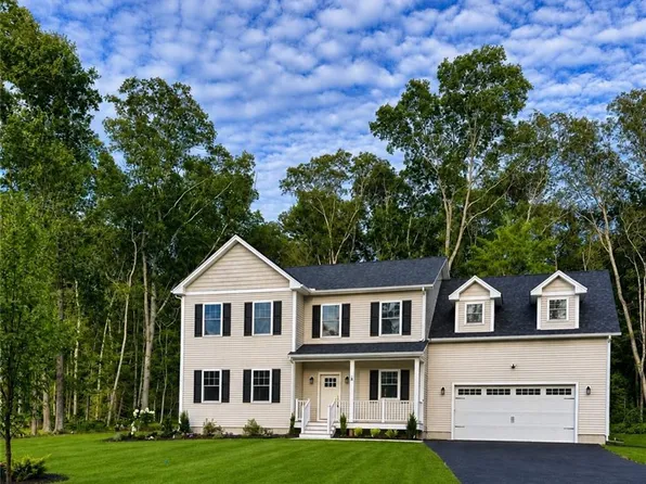 5 Harmony Ln, Exeter, RI 02822