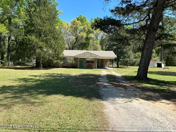 16928 Shenandoah Rd, Moss Point, MS 39562