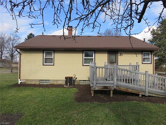 2nd image of 538 Lincoln Ave