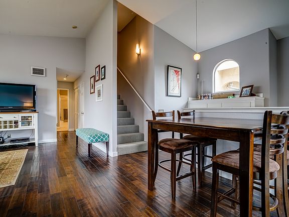 2nd image of 3617 4th Ave APT 1