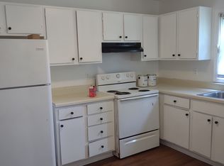 15209 Broadwater Ct, Chester, VA 23831
