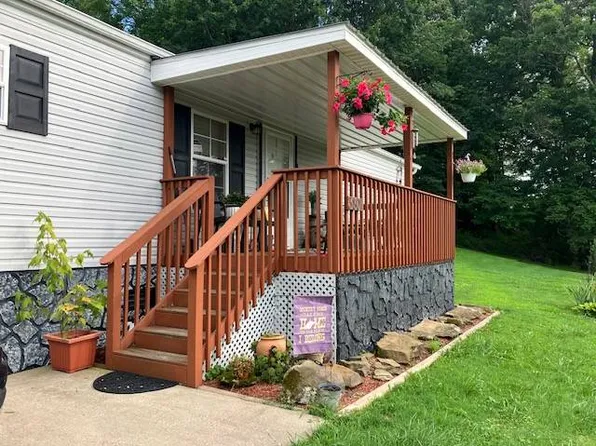 3801 Old Turnpike Rd, Sutton, WV 26601