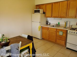 3051 W Ruskin Ct, Milwaukee, WI 53215