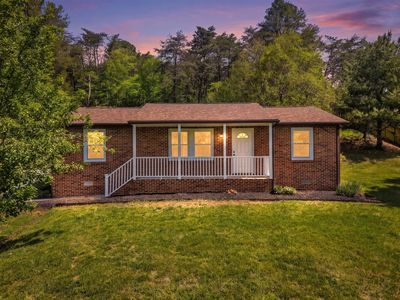 1650 Haymakertown Rd, Troutville, VA, 24175