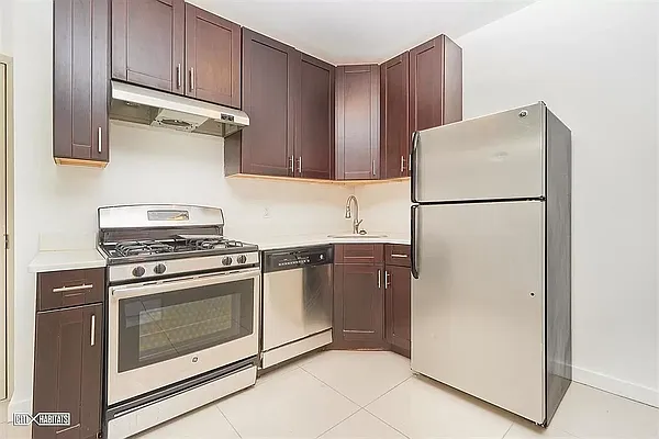 Rented by Corcoran | media 1