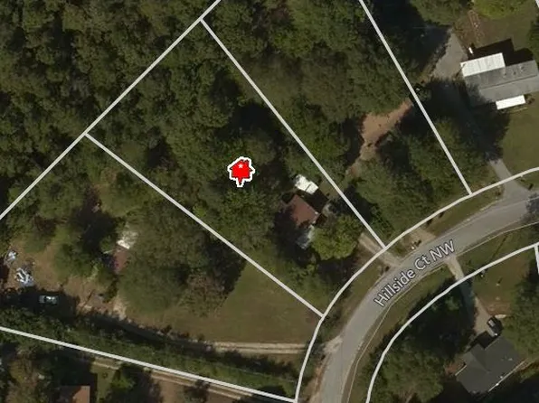 305 Hillside Ct, Winder, GA 30680