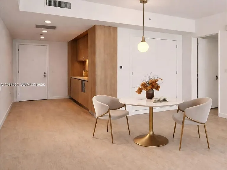 77 SE 5th St #2914 — Photo 10