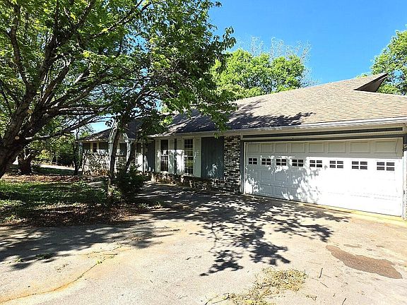 2nd image of 3444 Big Springs Ridge Rd