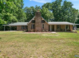 347 Pine Hill Cir, Union Grove, AL 35175
