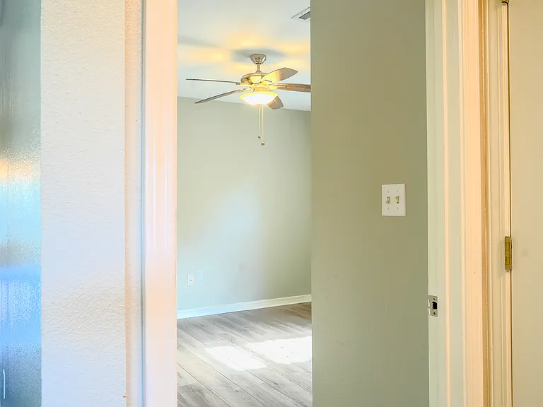 guest bedroom 1