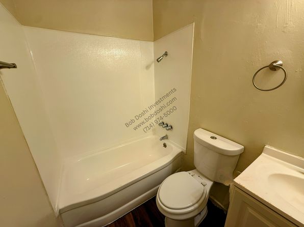7443 Elm St APT 1