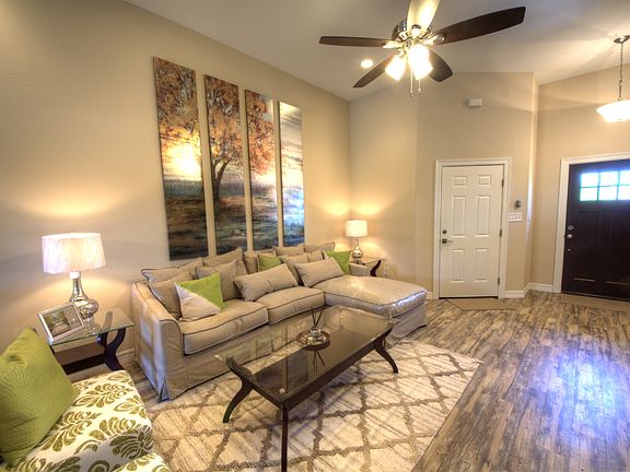 2nd image of 23278 Grapefruit Ave