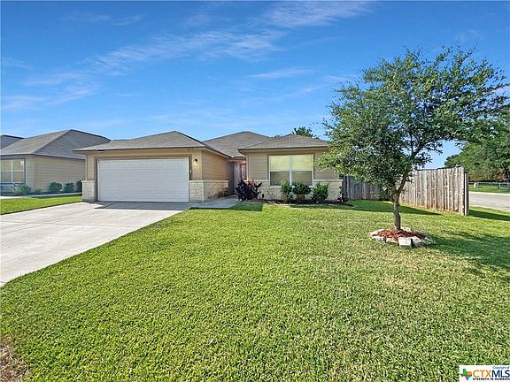 4th image of 2145 Yellow Rose Way