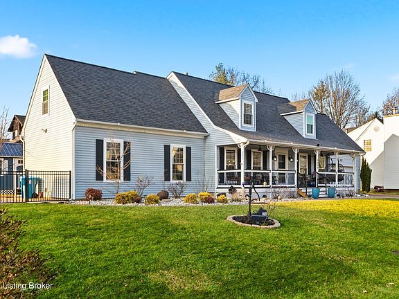 3rd image of 6609 Willowrun Ln