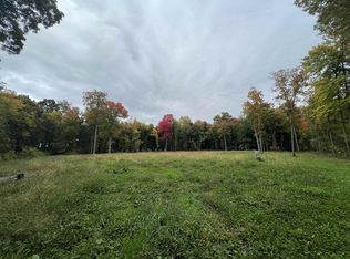 N8800 Fir Rd, Beaver Dam, WI 53916