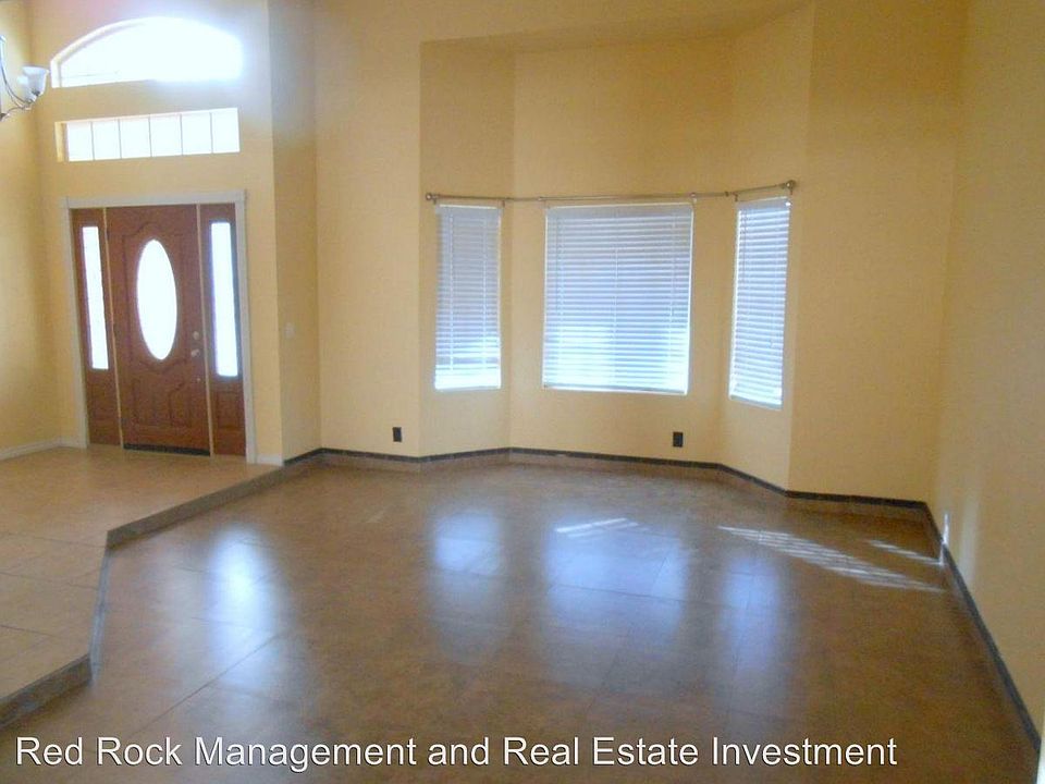 1st image of 22 Stone Cress Dr
