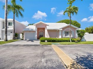 11251 SW 64th Ln, Miami, FL 33173