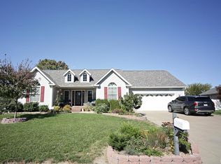 808 New Day Way, Marion, IL 62959