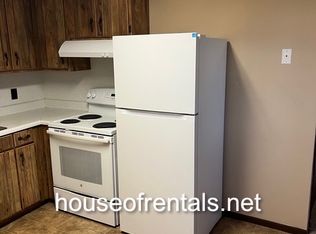 703 Rusty Ln, Carterville, IL 62918